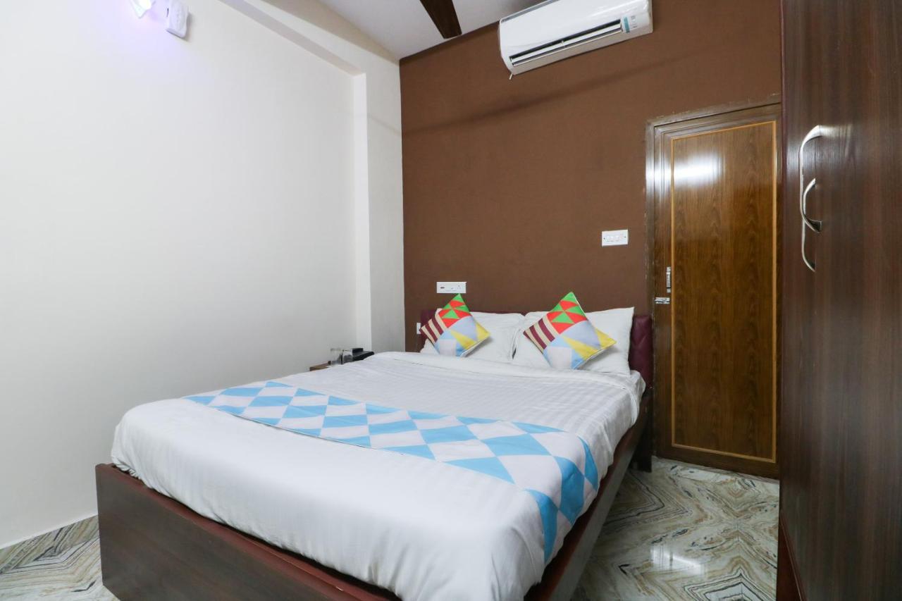 Hotel O Adri Hotels Near Dum Dum Metro Station Экстерьер фото