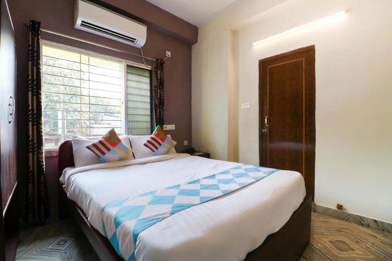 Hotel O Adri Hotels Near Dum Dum Metro Station Экстерьер фото