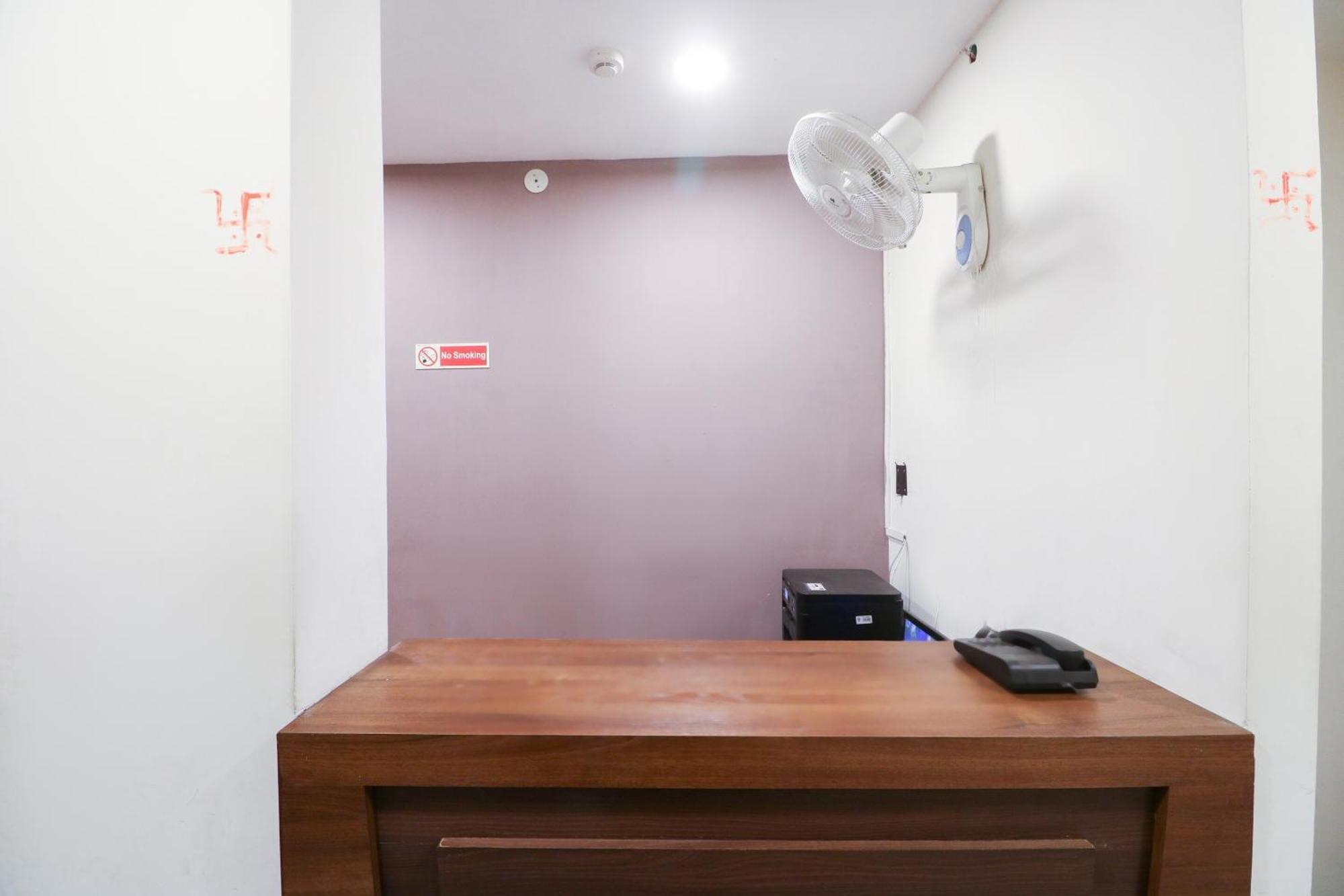 Hotel O Adri Hotels Near Dum Dum Metro Station Экстерьер фото
