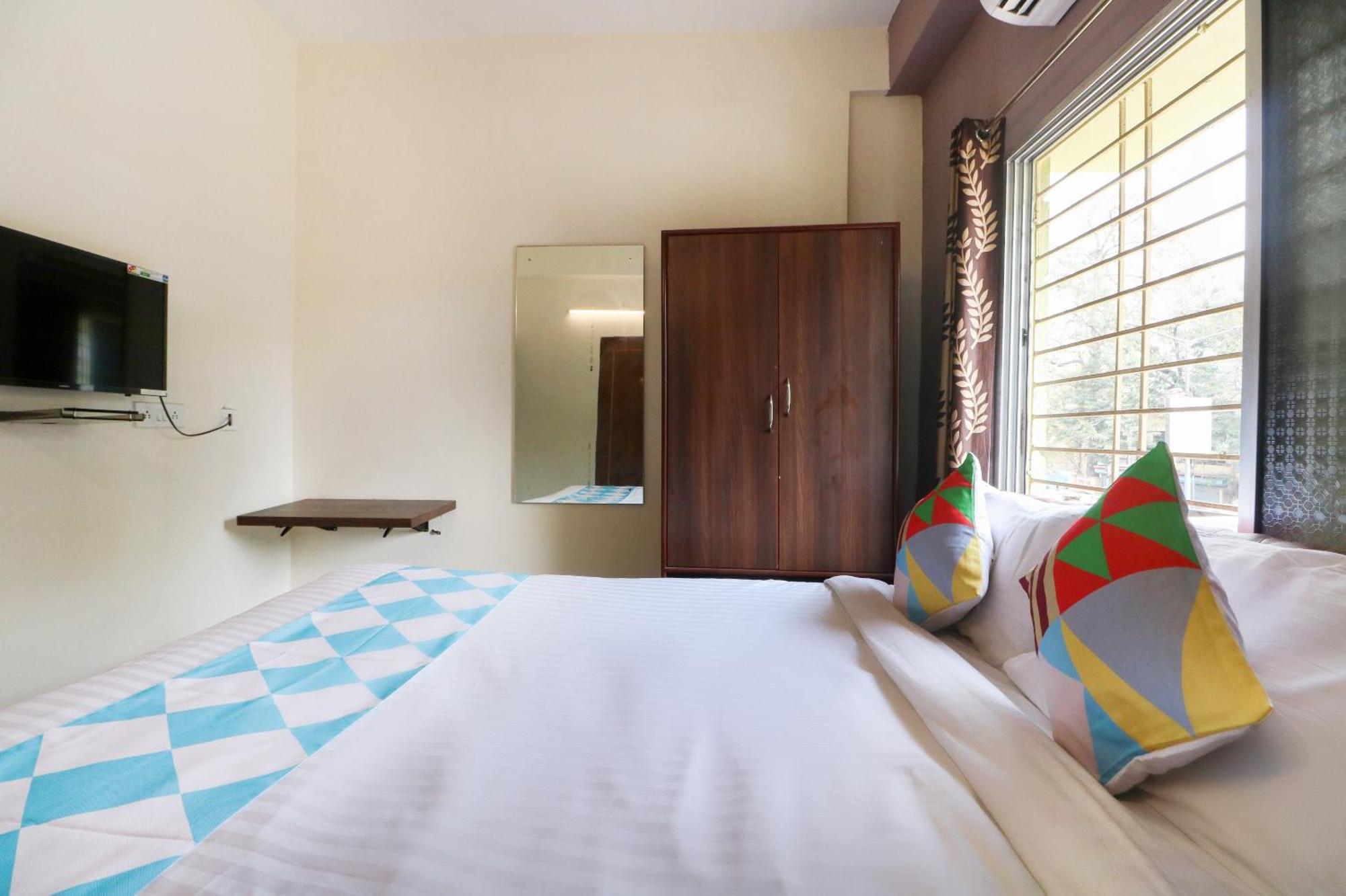 Hotel O Adri Hotels Near Dum Dum Metro Station Экстерьер фото
