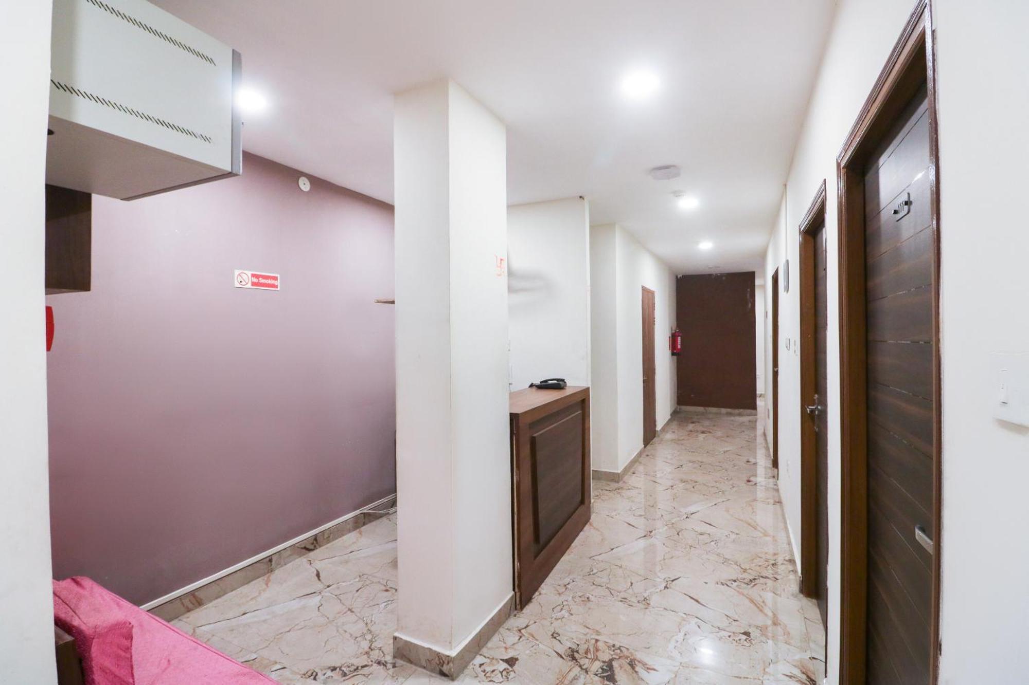 Hotel O Adri Hotels Near Dum Dum Metro Station Экстерьер фото